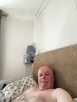 Snapshot of locallad88 chatting on 9, 7, 2026 locallad88 online show from 9, 7, 2026