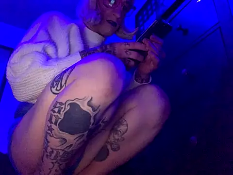 Snapshot of Kik_SickSlut88 chatting on 25, 10, 2025 Kik SickSlut88 online show from 25, 10, 2025