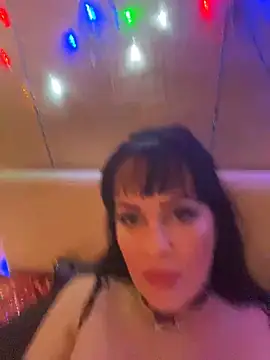 Lolaley2 online show from 18, 1, 2025