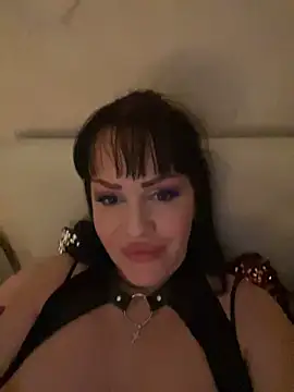 Lolaley2 online show from 13, 2, 2025