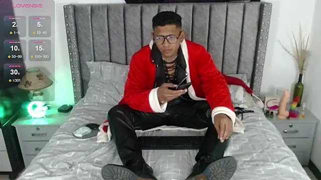 TomLover 12 online show from 18, 12, 2024