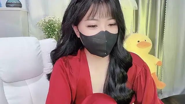 Mya Lee online show from 10, 2, 2025