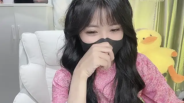 Mya Lee online show from 11, 2, 2025