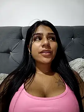Snapshot of AnnRosse18 chatting on 3, 1, 2025 AnnRosse18 online show from 3, 1, 2025