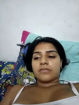 Snapshot of AnnRosse18 chatting on 5, 1, 2025 AnnRosse18 online show from 5, 1, 2025