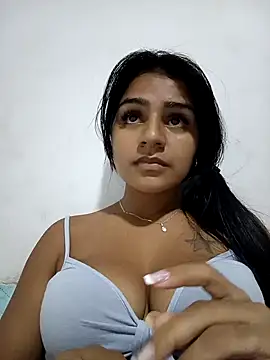 Snapshot of AnnRosse18 chatting on 10, 1, 2025 AnnRosse18 online show from 10, 1, 2025