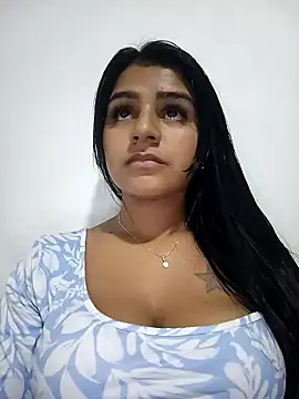 Snapshot of AnnRosse18 chatting on 17, 1, 2025 AnnRosse18 online show from 17, 1, 2025