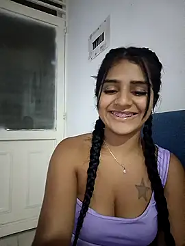 Snapshot of AnnRosse18 chatting on 1, 2, 2025 AnnRosse18 online show from 1, 2, 2025