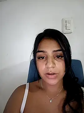 Snapshot of AnnRosse18 chatting on 14, 2, 2025 AnnRosse18 online show from 14, 2, 2025
