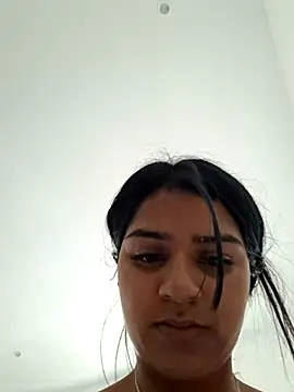 Snapshot of AnnRosse18 chatting on 11, 3, 2025 AnnRosse18 online show from 11, 3, 2025