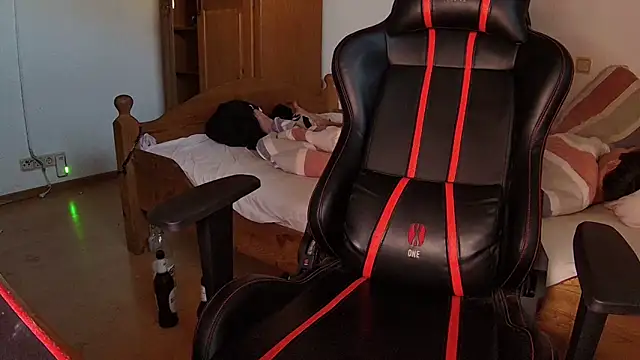 KmlBI26 online show from 30, 10, 2025