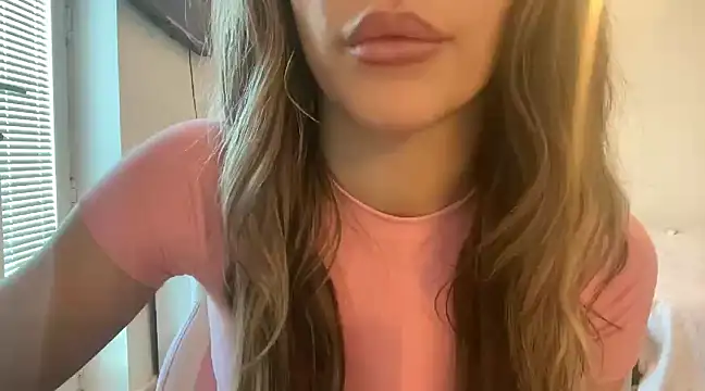 Snapshot of Lillymariee chatting on 15, 1, 2025 Lillymariee online show from 15, 1, 2025