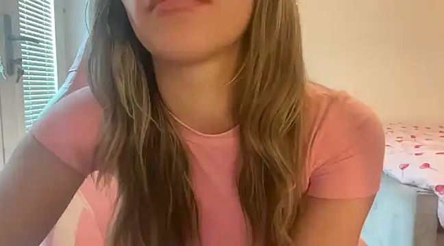 Snapshot of Lillymariee chatting on 15, 2, 2025 Lillymariee online show from 15, 2, 2025