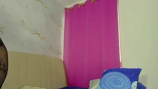 Hot Brunette34 online show from 1, 10, 2025