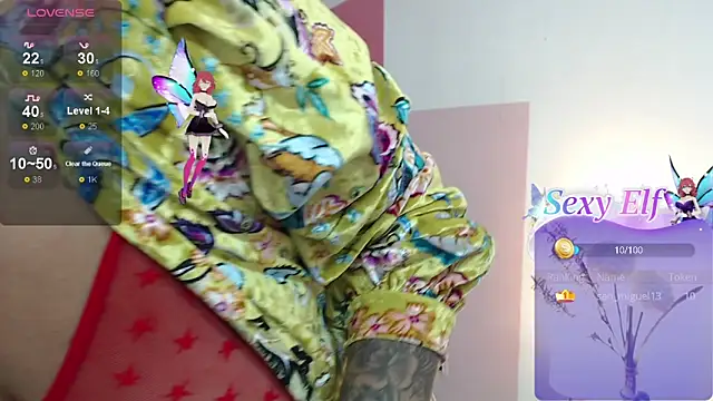 Snapshot of Sofii_Diaz chatting on 11, 12, 2024 Sofii Diaz online show from 11, 12, 2024