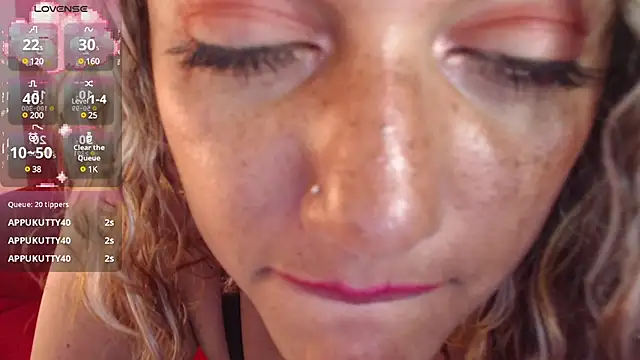 Snapshot of Sofii_Diaz chatting on 5, 2, 2025 Sofii Diaz online show from 5, 2, 2025