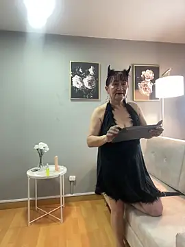 Savvanahh online show from 11, 10, 2025