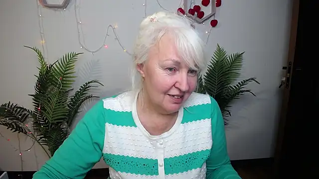 Snapshot of BlondyLeeBest chatting on 19, 4, 2026 BlondyLeeBest online show from 19, 4, 2026