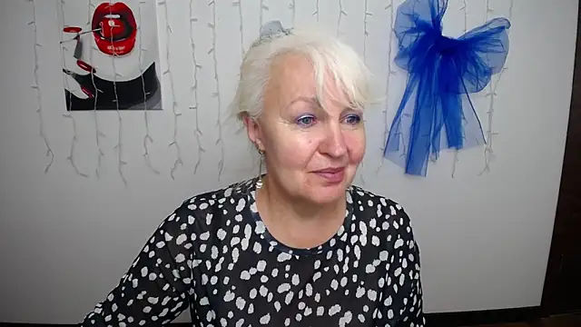 Snapshot of BlondyLeeBest chatting on 27, 5, 2026 BlondyLeeBest online show from 27, 5, 2026