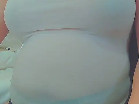Snapshot of keepmepregnantT chatting on 25, 5, 2026 keepmepregnantT online show from 25, 5, 2026