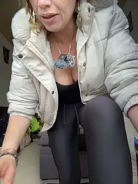 Snapshot of sexymarilyncolombia chatting on 8, 3, 2026 sexymarilyncolombia online show from 8, 3, 2026