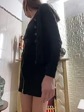 SHARONRodrig online show from 8, 3, 2026