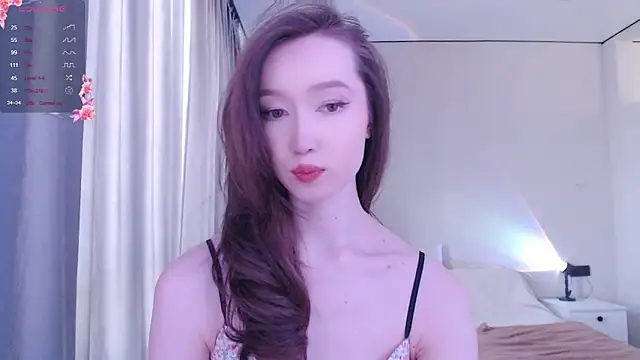  luna 022 online show from 12, 1, 2025