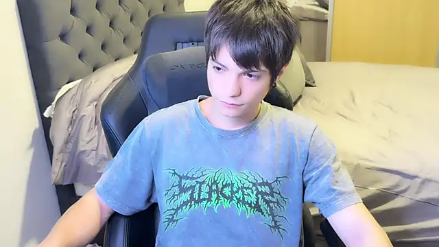 Snapshot of SasukeUhchiaa chatting on 26, 2, 2025 SasukeUhchiaa online show from 26, 2, 2025