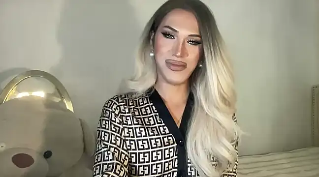 Snapshot of Ts_glamxxxx chatting on 31, 1, 2025 Ts glamxxxx online show from 31, 1, 2025