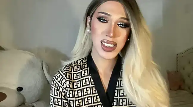 Snapshot of Ts_glamxxxx chatting on 21, 2, 2025 Ts glamxxxx online show from 21, 2, 2025