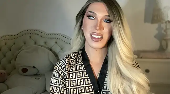 Snapshot of Ts_glamxxxx chatting on 27, 2, 2025 Ts glamxxxx online show from 27, 2, 2025