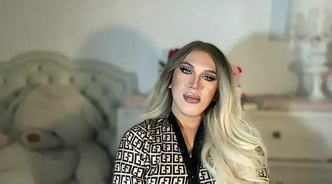 Snapshot of Ts_glamxxxx chatting on 27, 2, 2025 Ts glamxxxx online show from 27, 2, 2025