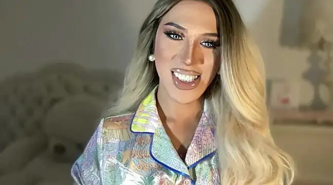 Snapshot of Ts_glamxxxx chatting on 12, 3, 2025 Ts glamxxxx online show from 12, 3, 2025