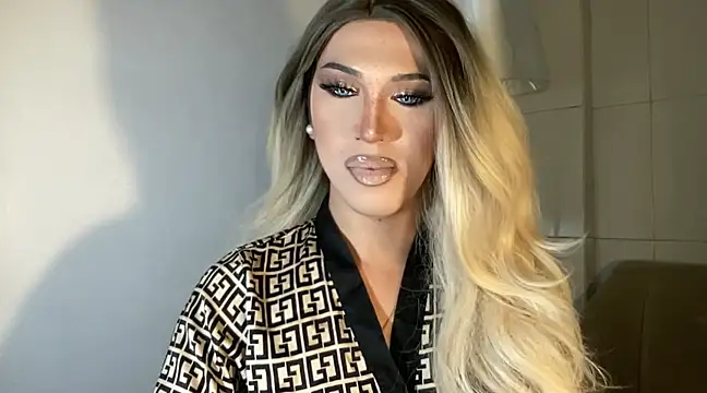 Snapshot of Ts_glamxxxx chatting on 16, 3, 2025 Ts glamxxxx online show from 16, 3, 2025