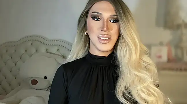 Snapshot of Ts_glamxxxx chatting on 20, 3, 2025 Ts glamxxxx online show from 20, 3, 2025