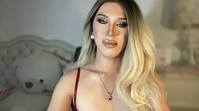 Snapshot of Ts_glamxxxx chatting on 21, 3, 2025 Ts glamxxxx online show from 21, 3, 2025