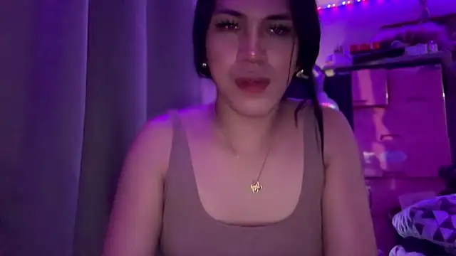 Snapshot of Ts_glamxxxx chatting on 25, 10, 2025 Ts glamxxxx online show from 25, 10, 2025