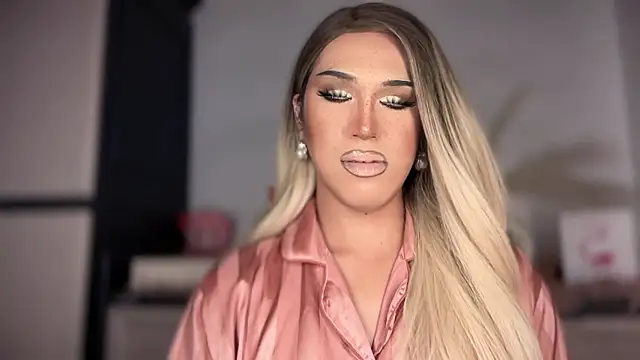 Snapshot of Ts_glamxxxx chatting on 7, 1, 2026 Ts glamxxxx online show from 7, 1, 2026