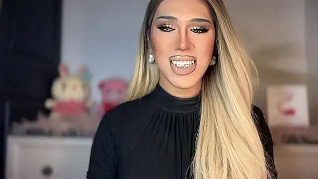 Snapshot of Ts_glamxxxx chatting on 13, 1, 2026 Ts glamxxxx online show from 13, 1, 2026