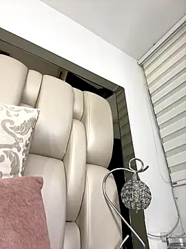 Snapshot of ALISSON_FOXXX1 chatting on 10, 11, 2025 ALISSON FOXXX1 online show from 10, 11, 2025