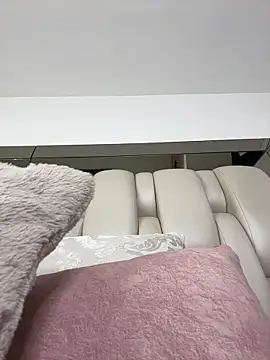 ALISSON FOXXX1 online show from 7, 2, 2026