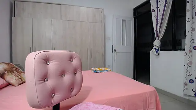 agatfox online show from 15, 2, 2026