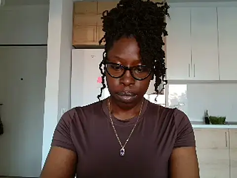 MadamIndigo online show from 18, 4, 2026