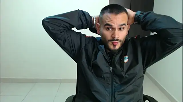 Snapshot of cowboyht chatting on 14, 11, 2025 cowboyht online show from 14, 11, 2025