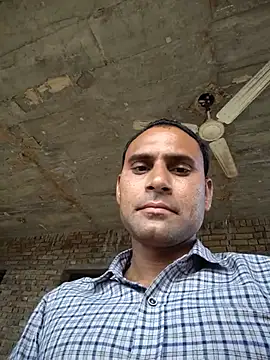 Snapshot of Maneeshpoppy chatting on 3, 7, 2026 Maneeshpoppy online show from 3, 7, 2026