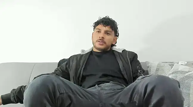 tuyo1995 online show from 16, 12, 2024