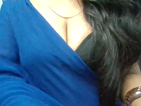 Snapshot of Roopshikha39 chatting on 10, 10, 2025 Roopshikha39 online show from 10, 10, 2025