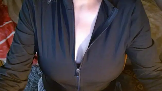Snapshot of MysteryLadyxXx chatting on 11, 5, 2026 MysteryLadyxXx online show from 11, 5, 2026