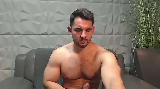 Antoniodiamond online show from 7, 12, 2024