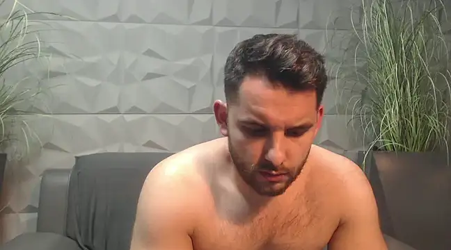 Antoniodiamond online show from 10, 3, 2025